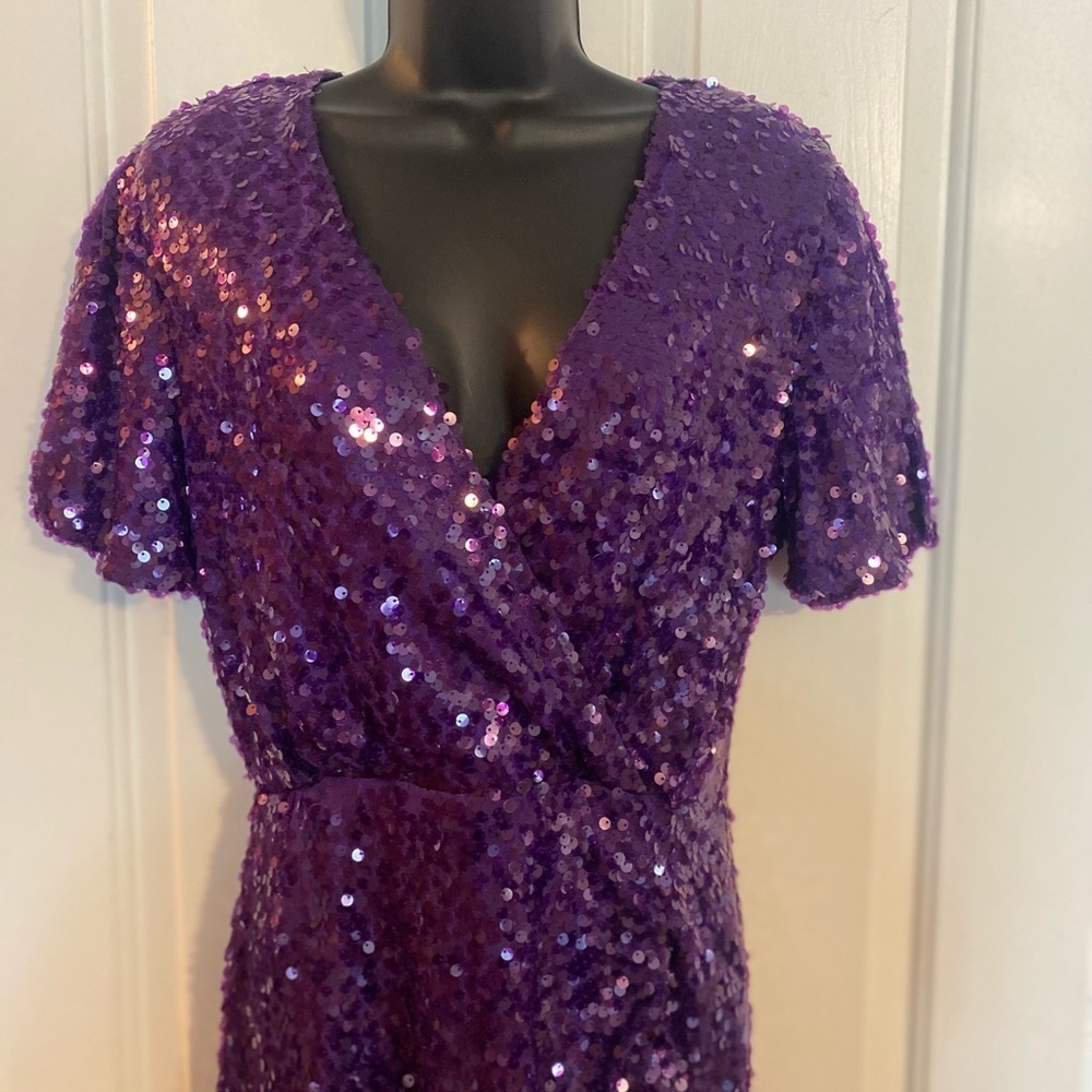 “LEYDEN” Sequin Ruched Mini Dress - Picture 4 of 16